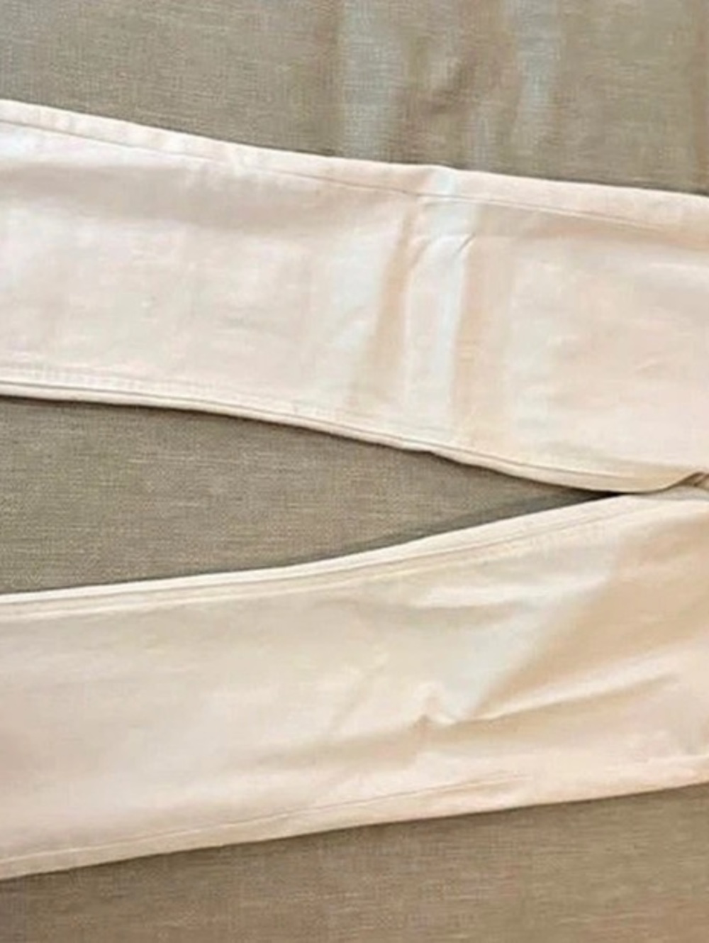 Paige Skinny Jeans in White Waist 25